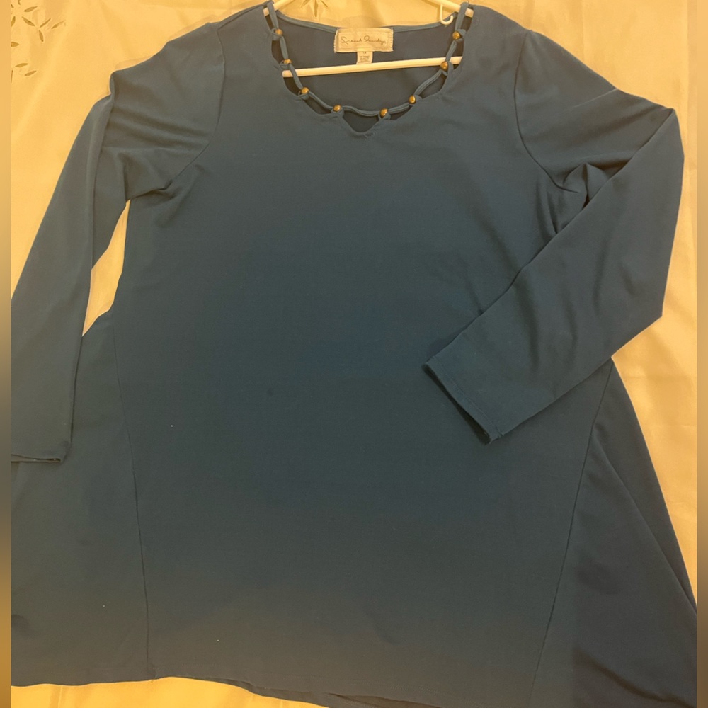 Dark teal woman’s top